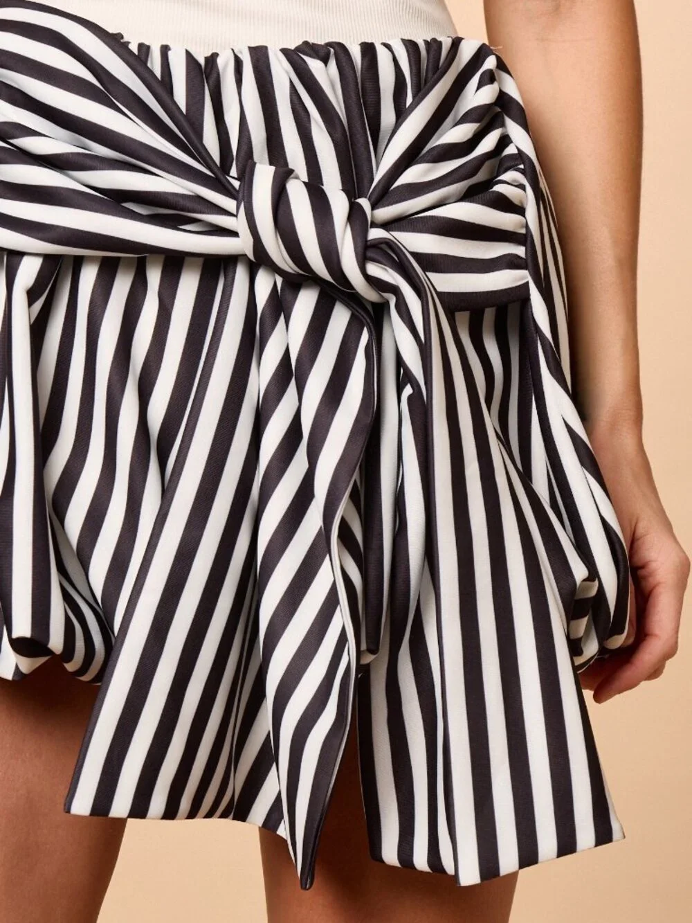 Casual Women's Striped Bubble Hem Shorts With Bow Tie Detail